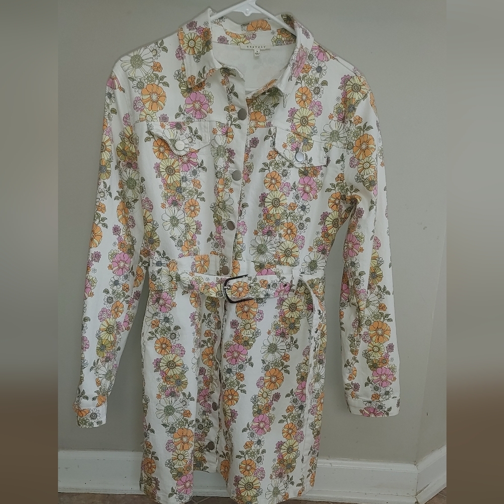 Baevely White Floral Maxi Dress with Belt